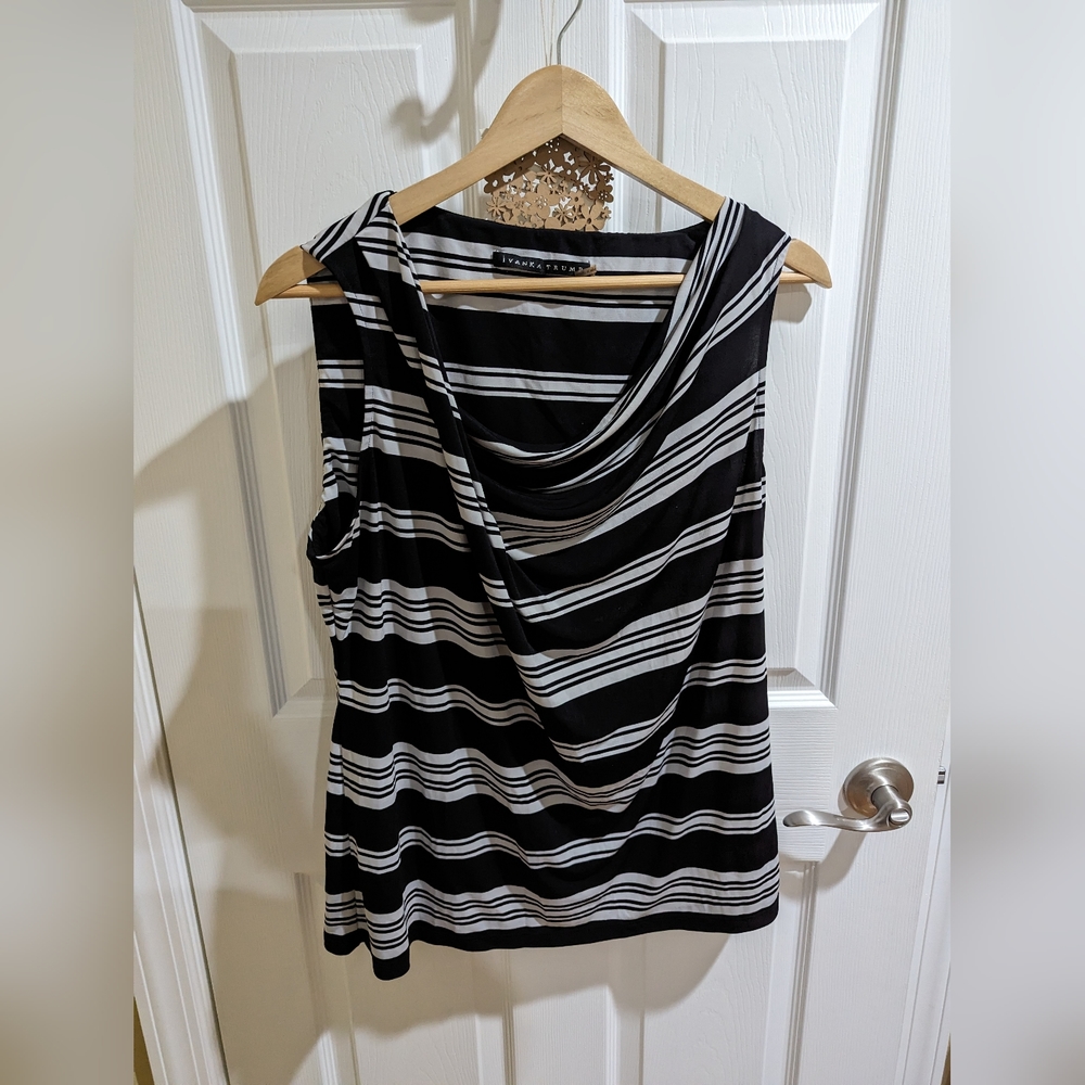 Black and White top Ivanka Trump L